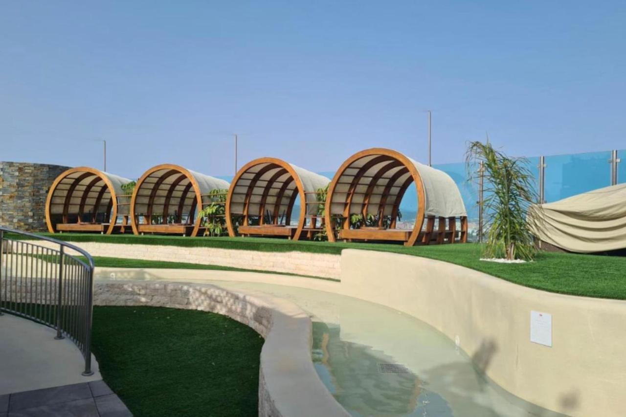 Seaside Serenity Oasis - High Floor - Stunning Views Gibilterra Esterno foto