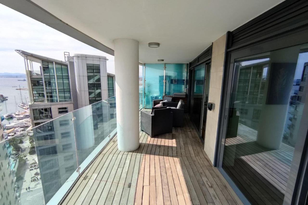 Seaside Serenity Oasis - High Floor - Stunning Views Gibilterra Esterno foto
