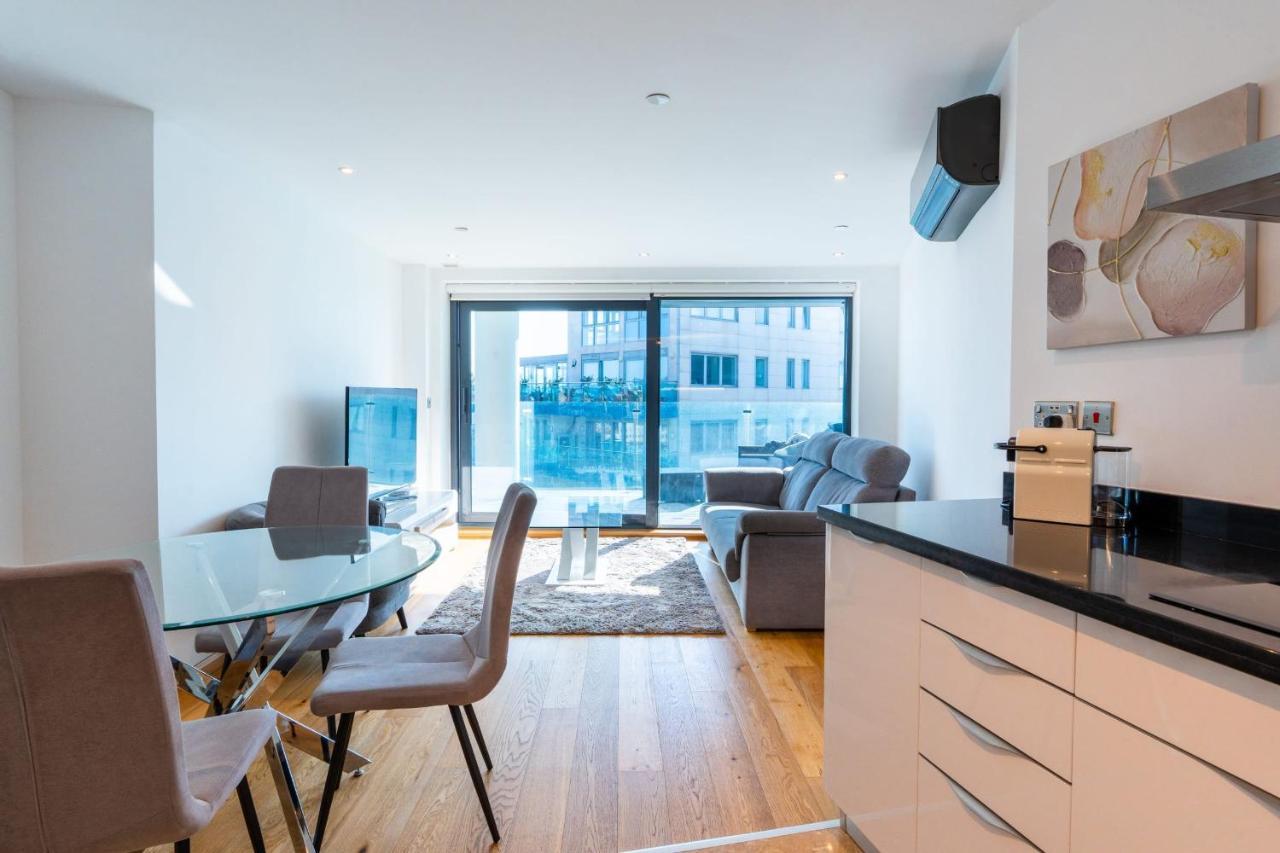 Seaside Serenity Oasis - High Floor - Stunning Views Gibilterra Esterno foto