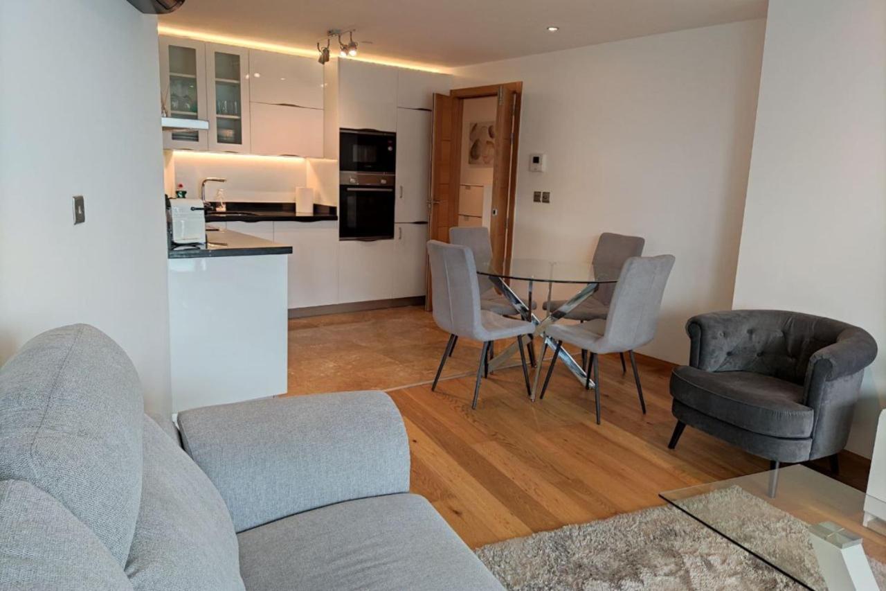 Seaside Serenity Oasis - High Floor - Stunning Views Gibilterra Esterno foto