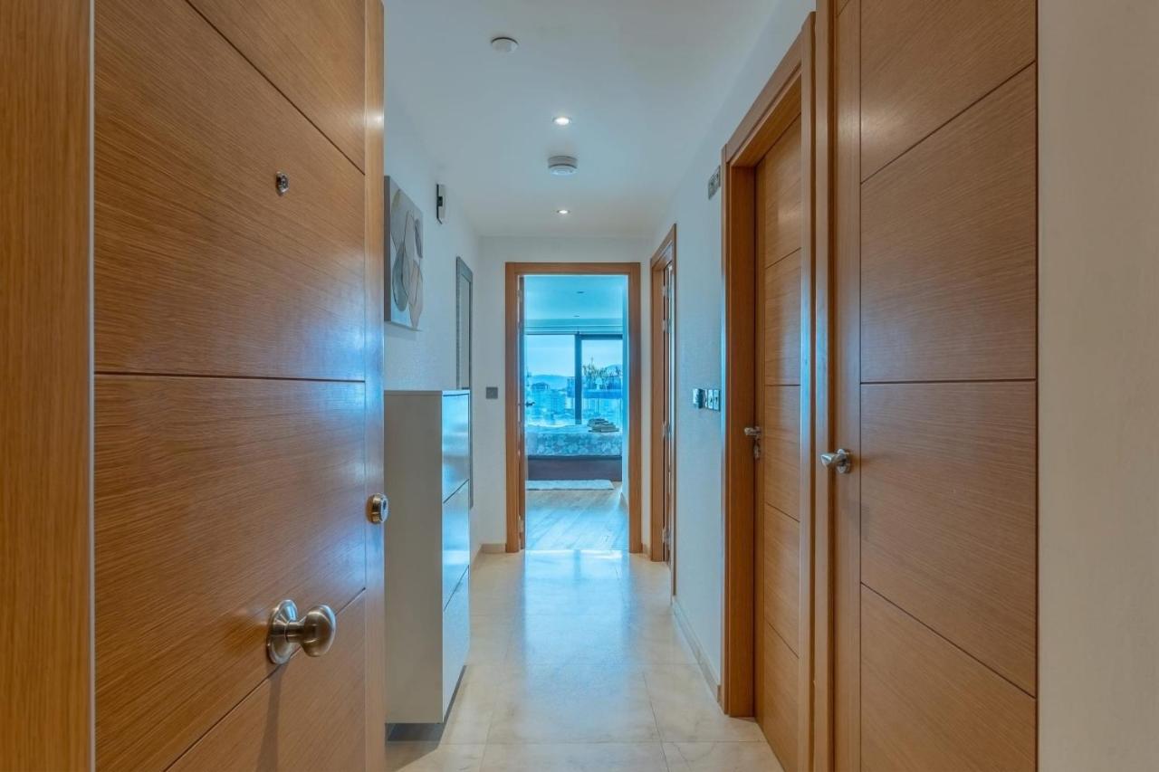 Seaside Serenity Oasis - High Floor - Stunning Views Gibilterra Esterno foto